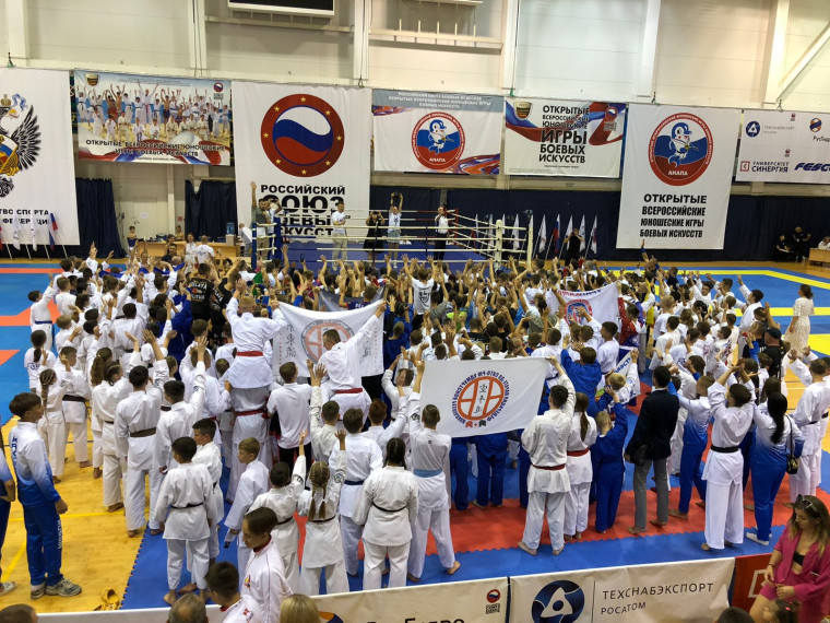 С 3 по 19 сентября 2023 года в Анапе в спортивном комплексе «Витязь» проходит самое масштабное мероприятие в мире боевых искусств.
